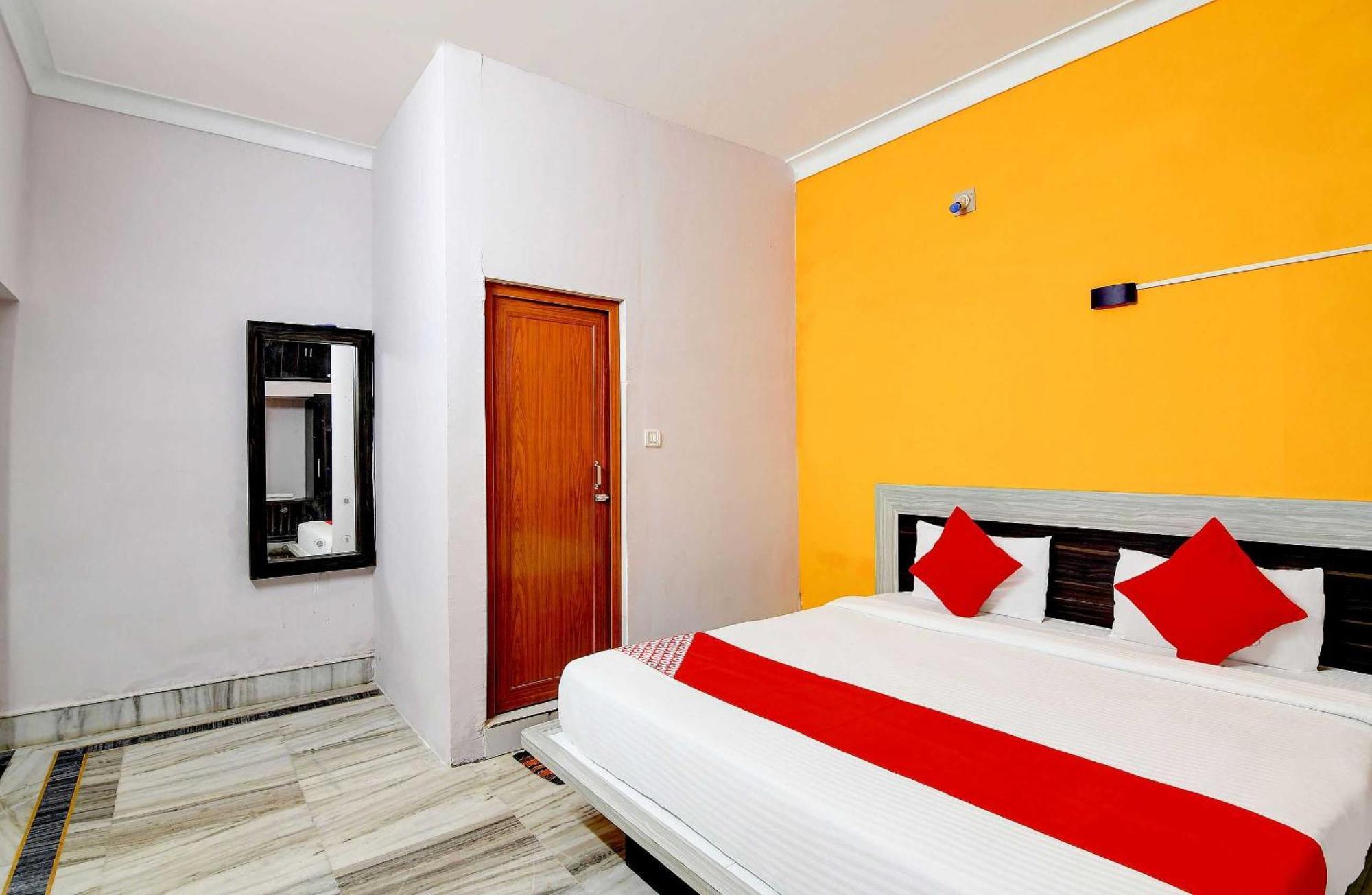 Hotel O Pramod Residency Bhubaneswar