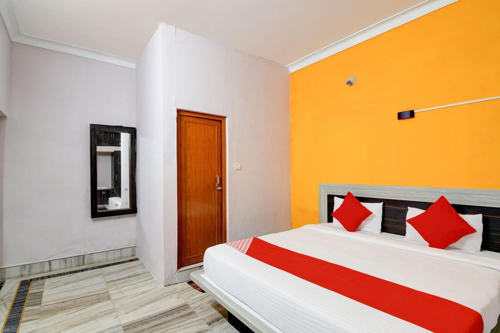 Hotel O Pramod Residency 3*