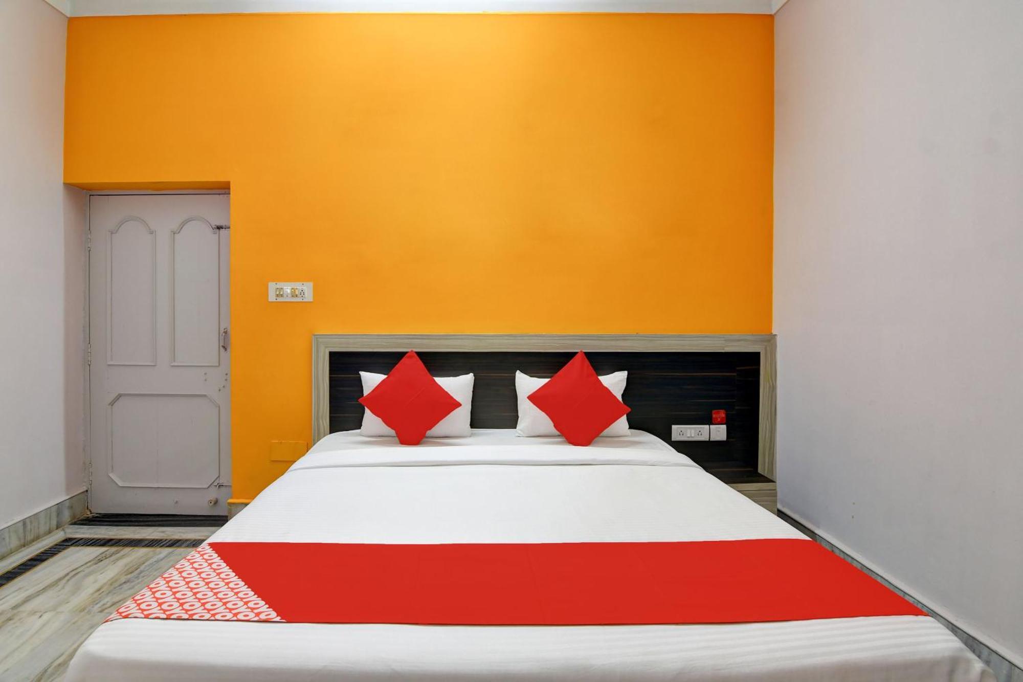 O Pramod Residency Hotel 3*