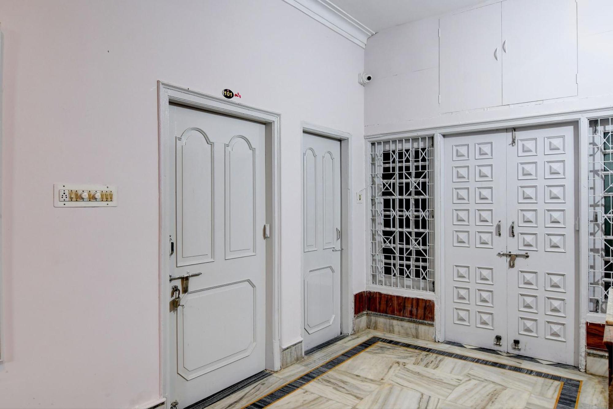 Hotel O Pramod Residency