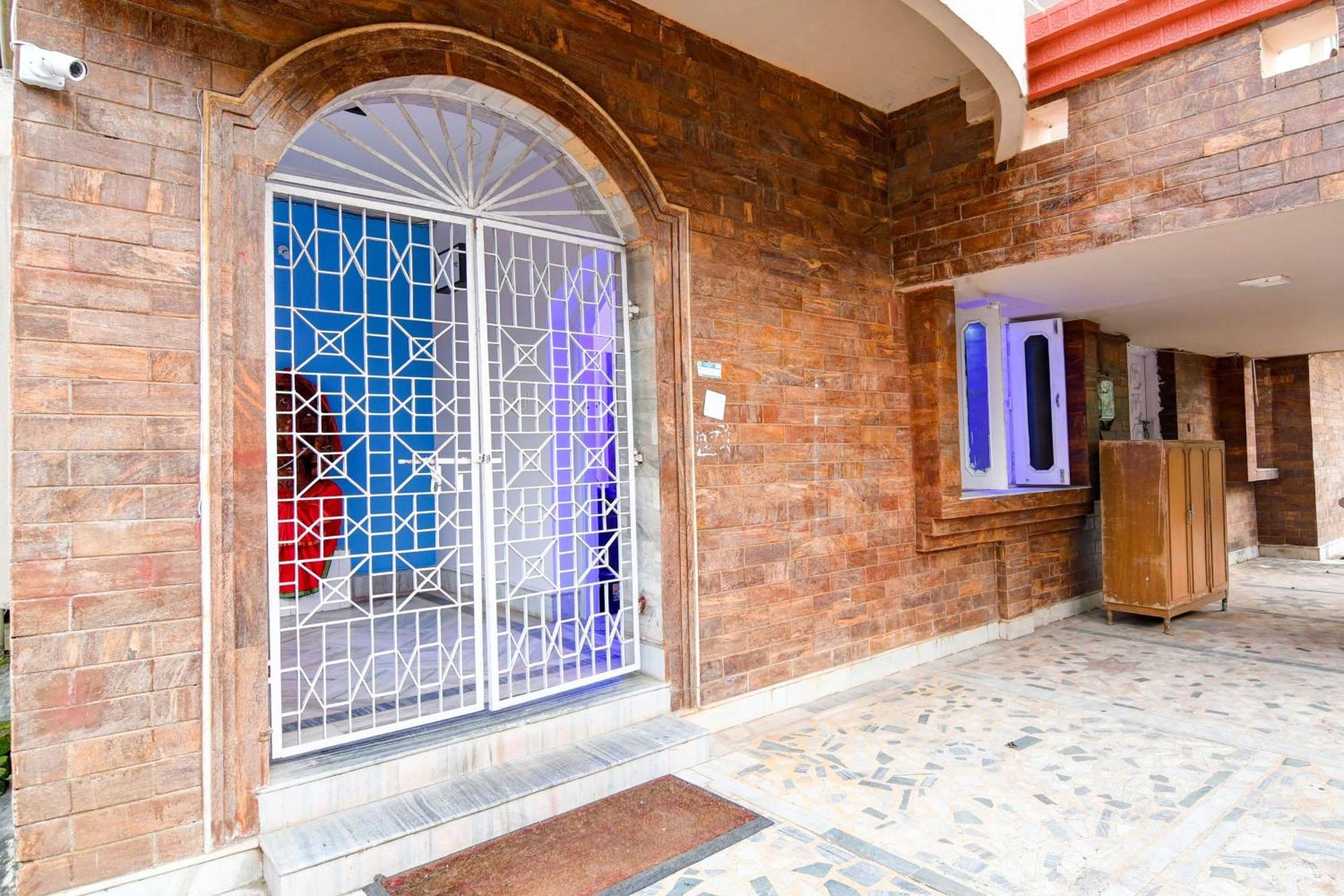 Hotel O Pramod Residency 3*